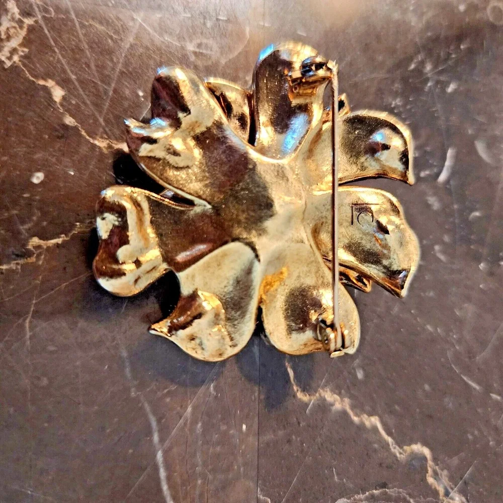 Vintage Briliant Pink Rhinestone Flower Brooch